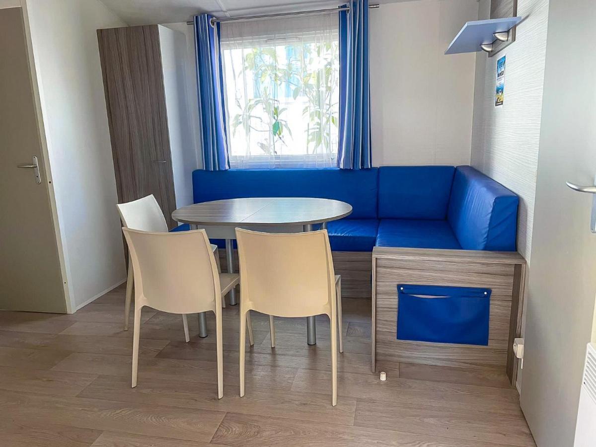 3 Bedroom Chalets Camping Lei Suves - Joycasa Roquebrune-sur-Argens Exterior foto