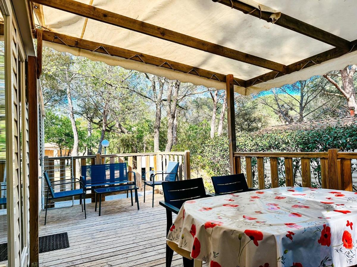 3 Bedroom Chalets Camping Lei Suves - Joycasa Roquebrune-sur-Argens Exterior foto