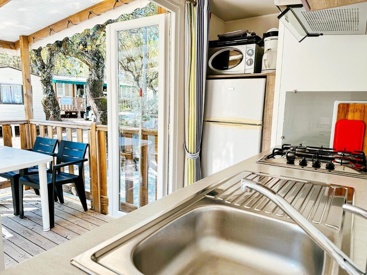 3 Bedroom Chalets Camping Lei Suves - Joycasa Roquebrune-sur-Argens Exterior foto