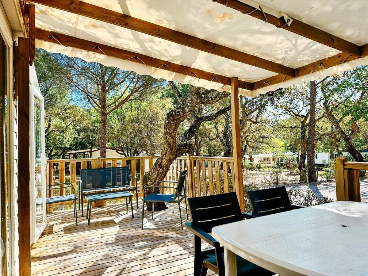 3 Bedroom Chalets Camping Lei Suves - Joycasa Roquebrune-sur-Argens Exterior foto