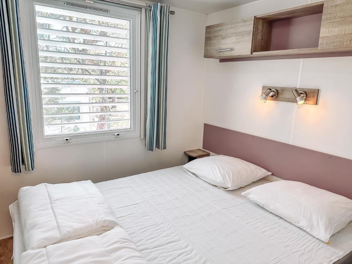 3 Bedroom Chalets Camping Lei Suves - Joycasa Roquebrune-sur-Argens Exterior foto