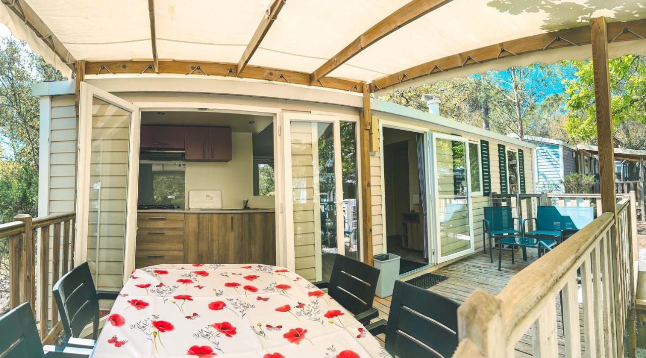 3 Bedroom Chalets Camping Lei Suves - Joycasa Roquebrune-sur-Argens Exterior foto