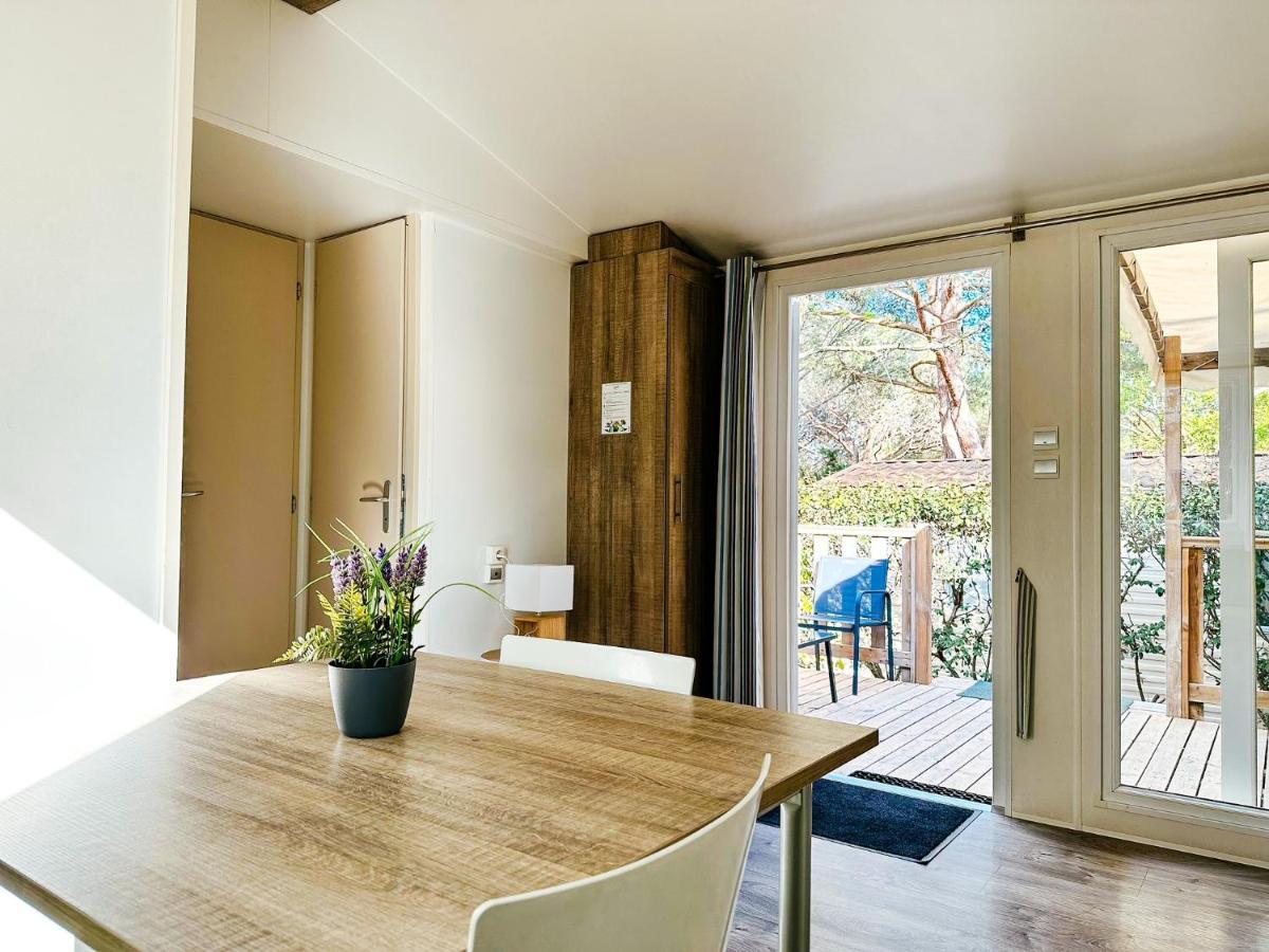 3 Bedroom Chalets Camping Lei Suves - Joycasa Roquebrune-sur-Argens Exterior foto
